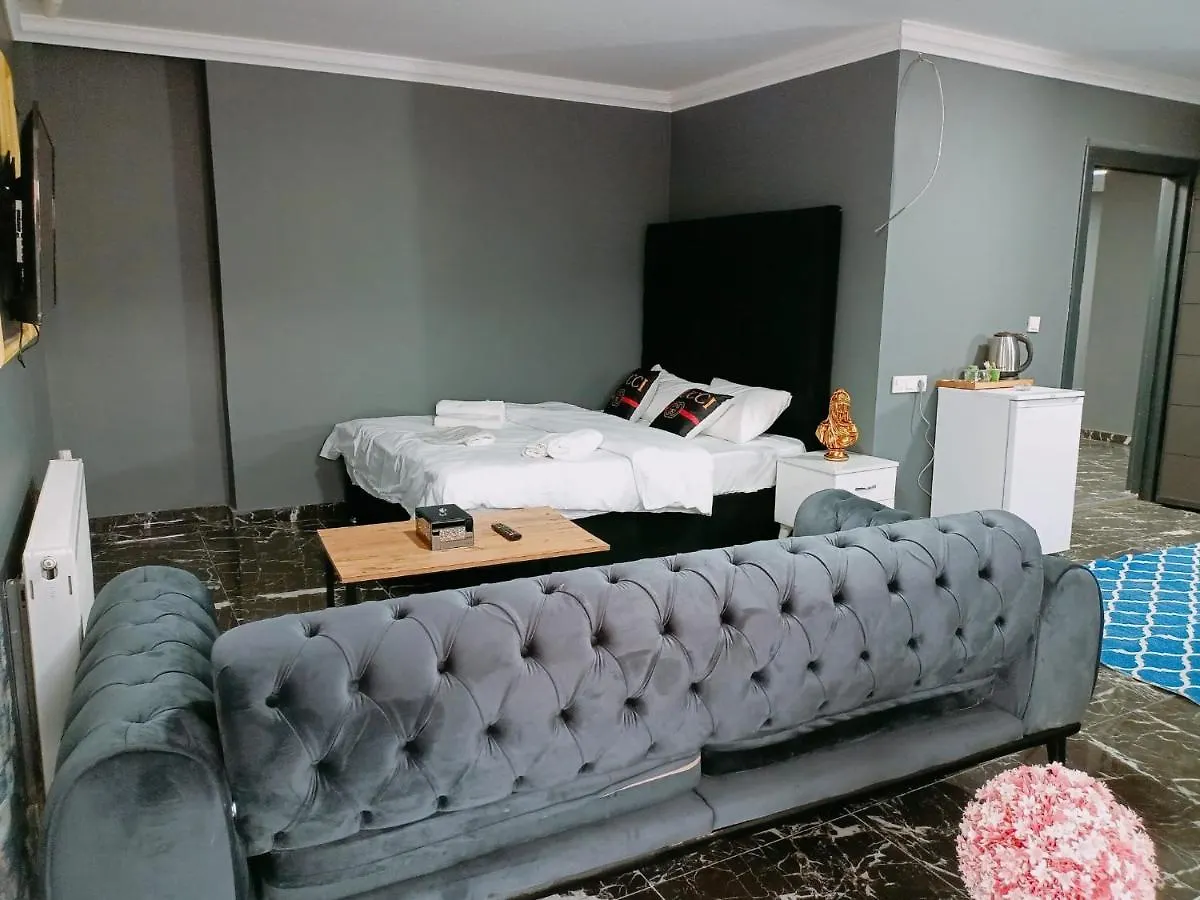 The Marmara Suit Istanbul 0*,